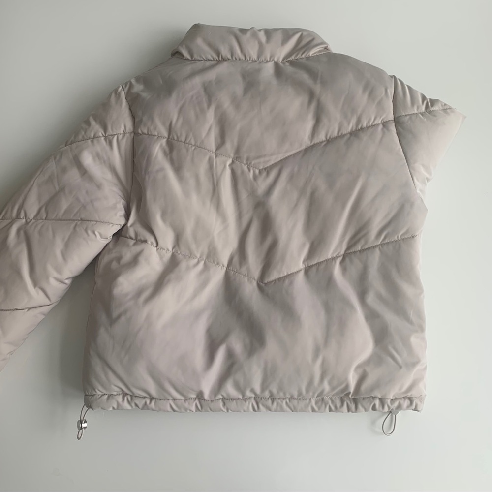 H&M Short Puffer Jacket - Picture 3 of 3